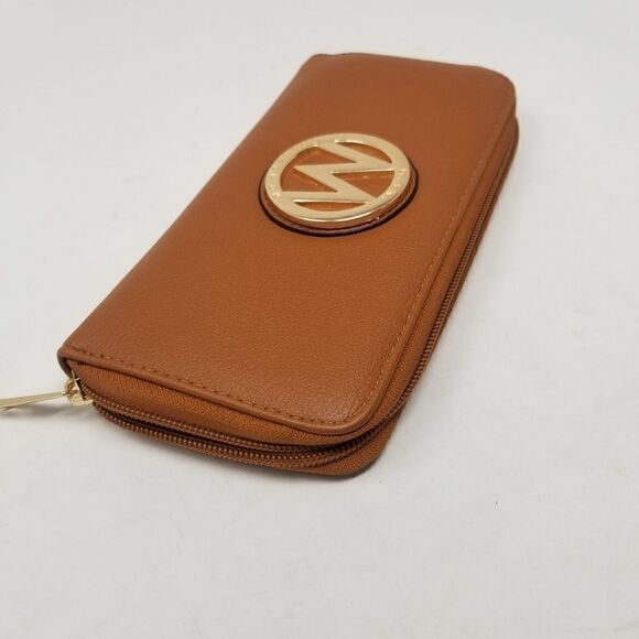 Mia K Collection Brown Faux Leather Wallet - Picture 13 of 14